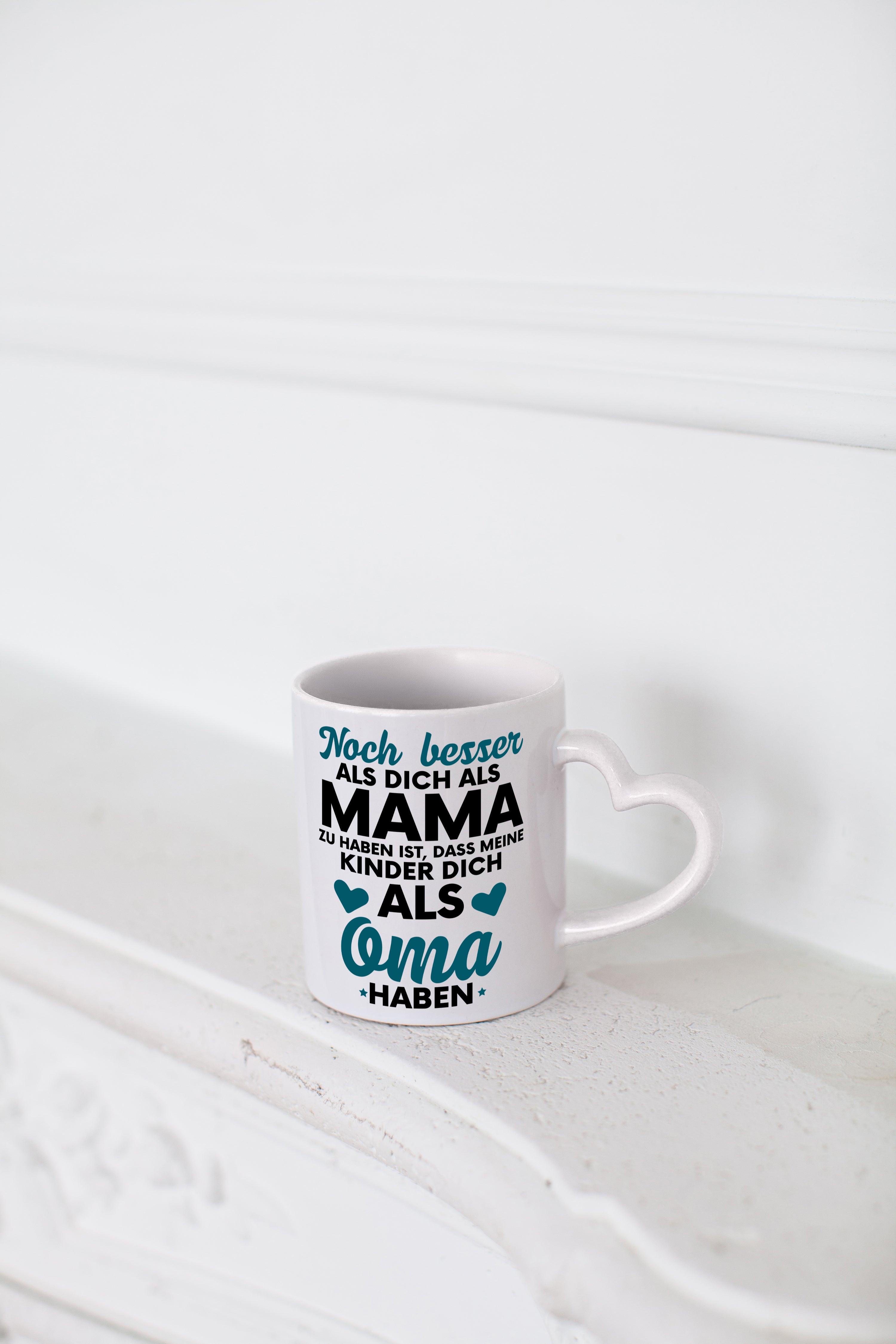 Oma Tasse | Großmutter Tasse | Tochter | schöner Spruch - Herzhenkel Tasse - Kaffeetasse / Geschenk / Familie