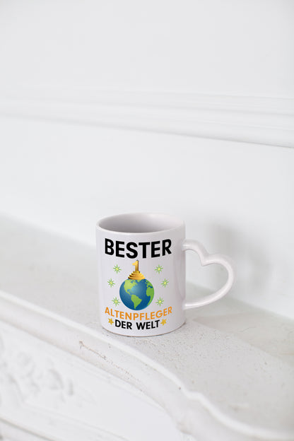 Welt Bester Altenpfleger | Pflegepersonal | Altenheim - Herzhenkel Tasse - Kaffeetasse / Geschenk / Familie