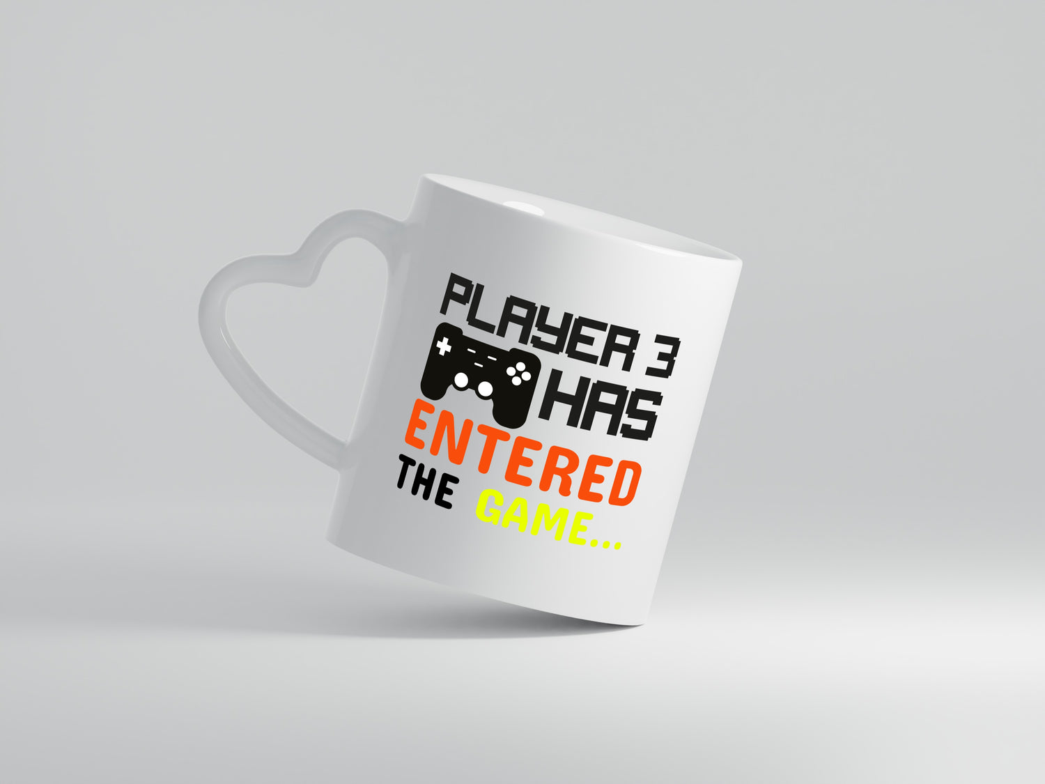 Player 3 | Schwangerschaft Tasse | Nachwuchs | Eltern - Herzhenkel Tasse - Kaffeetasse / Geschenk / Familie